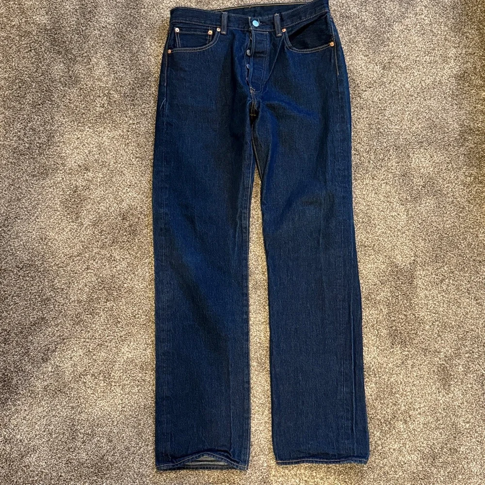 Levi’s button butterfly 501 Dark Blue Denim‎ Jeans